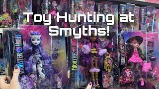 TOY HUNTING AT SMYTHS IN ENGLAND Monster High G3 Spectra and more Featuring my gf