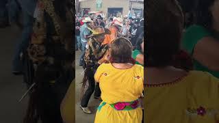 Baile con ambiente #youtube #trending #baile #dance #music #fyp #viral #shorts #lapulgadealamo