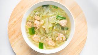 Vietnamese Opo Squash and Shrimp Soup Canh Bầu Tôm