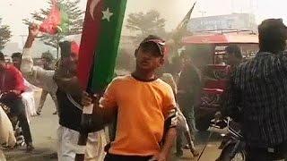 Pakistan deadly violence at Imran Khan shut down protest