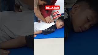 BELAJAR KRETEK PUNGGUNG #shorts #chiropractic #masterchrisleong #beemzaryo #graffitisyahril