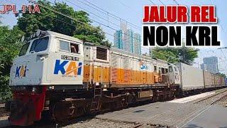 Perlintasan Kereta Api NON KRL  JPL 11A Jalan Pademangan Jakarta Utara