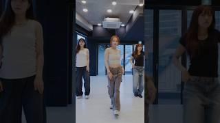 FLO - Walk Like This choreography SOLAR