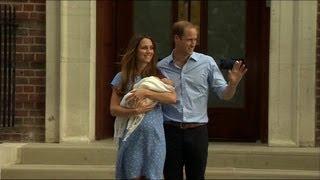 Royal baby boy leaves hospital William and Kates first public appearance with new son - BBC News