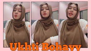 Hijab style Ica_icaa Kerudung Coklat baju putih nak tengok