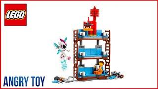 LEGO MOVIE 2  70842  Triple-Decker Couch  Part 22  ANGRY TOY