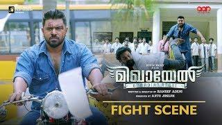 ആരെ തല്ലി ജയിക്കുന്നുവോ അവനാണ് ഹീറോ  Mikhael Movie Mass Fight Scene  Nivin Pauly  Babu Antony