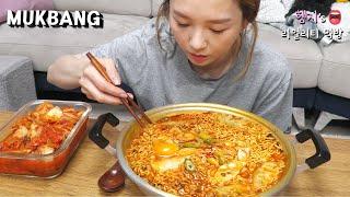 리얼먹방 밤늦게 먹는 떡만두 라면 디저트는 오렌지ㅣSpicy Ramyun with Tteok MandooㅣREAL SOUNDㅣASMR MUKBANGㅣ