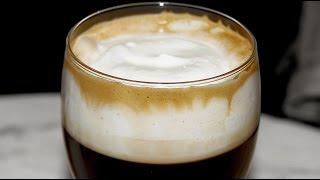 Фирменный напиток из Турина под названием BICERIN - кофе с горячим шоколадом и сливками