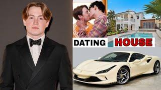 Kit Connor Heartstopper 2022 Lifestyle Networth Age Girlfriend Income Facts Family & More