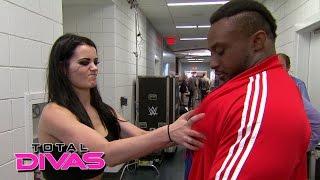 Paige sizes up Big E’s chest muscles Total Divas Preview Clip January 11 2015