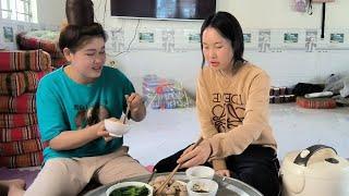 MÓN NGON ÍT CÓ CỦA HAI MẸ CON Cô Hoa vlog