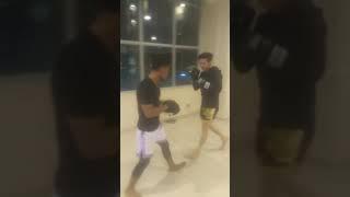 Irfan Toda traning boxing bos efan
