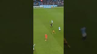 Ederson calmly become midfielder makes Pep angry reactions