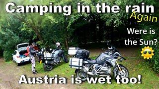 S01E59 Motorcycle ride in the rain to the campsite in Austria