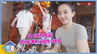 2 bình rượu mơ Bảo Nhi - Bảo Ngọc phụ mẹ Quỳnh Quỳnh dọn dẹp cho mẹ rảnh tay trưng hoa quả