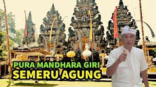 Pura Mandhara Giri Semeru Agung Senduro Lumajang. Salah Satu Pura Terbesar Dan Tertua Di Jawa Timur