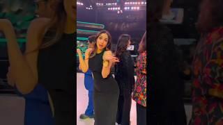 Mere mehnoob mere sanam #arshadwarsi #juhichawla #jhalakdikhlajaa11 #malaikaarora malaika #music