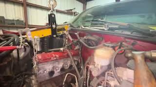 chevy s10 prepping for ls swap. pulling the 2.2 Red truck pt.5