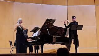 Yuko Uebayashi “The rotating light in the dream” Au-delà du temps for two flutes and piano