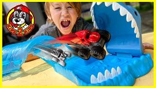 Monster Jam Toy Trucks UNBOXING  Megalodon Race & Chomp Playset Mini Mystery Series 3 Dragonoid