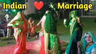 Indian marriage  भारतीय शादियों में भाभियों का डांस Enjoy for Saadi