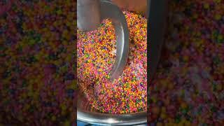 Adding 10000 Beads into Slime