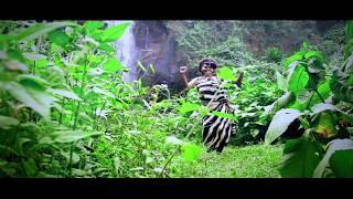 Betty bayo - Tutiri A Ngoriai  Official Video skiza code 90111196