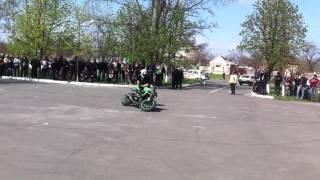 Открытие мото сезона в г.Каховка барФОРСАЖ NU STUNT 2012.mp4