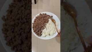 Kasih makan ke peliharaan aku? #shortvideo #viral #shortsviral #shorts #siblings #forfun #prank