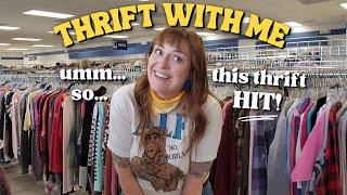 Thrift With Me Fun Vintage Tees & Tons of Plus Size Vintage Finds