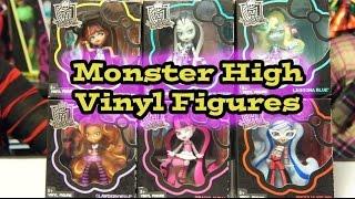 Monster High Vinyl Figures Review