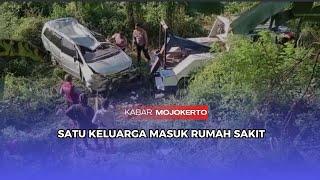 Diduga Latihan Mengemudi Mobil Innova Ditumpangi Satu Keluarga Terperosok ke Bekas Galian C