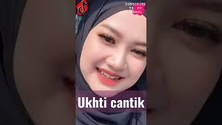 TikTok cewek kerudung cantik