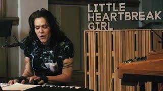 Beth Hart - Little Heartbreak Girl Official Music Video