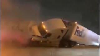 Early Morning I35 pile up accident Dallas Tx February 11 2021