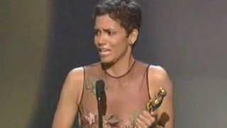 Halle Berry Wins Best Actress 74th Oscars 2002