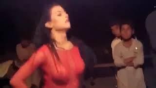 sexy shemale nude dance shemale nanga mujra in Pakistan 