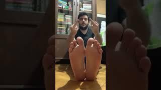 Turkish master can showing his soles wiggling his toes