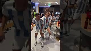 UN MINUTO DE SILENCIO el alocado festejo de ARGENTINA en el VESTUARIO tras ser CAMPEÓN del MUNDO