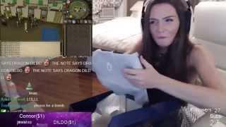 Girl streamer get dildo on stream Butt plug