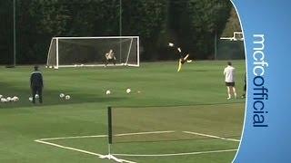 THE BEASTS BICYCLE KICK  Alvaro Negredo Training Ground Skill