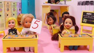 Сашка - самый умный в школе - Мультики - Играем в куклы Барби