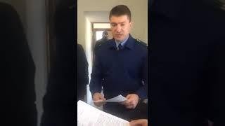Сотрудники ЦПЭ пришли с предостережением к адвокату Курбединова  06.11.18