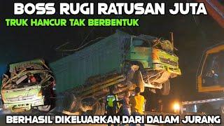 Boss Alami Kerugian Ratusan Juta Truk Hancur Tak Berbentuk Keluar Dari Dalam Jurang Sitinjau Lauik