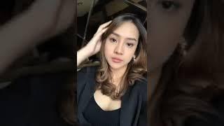 Anya Geraldine Live Instagram  29032019