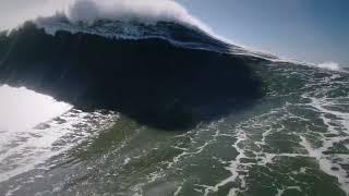 Самые большие волны в мире которые снятые на камеру