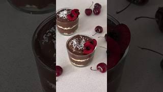 Postre de chocolate con bizcocho de coco #recetasfaciles #tiramisu #coco #recetasen1minuto