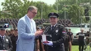 Vučić Policija važna za zemlju - osigurava bezbednost svih naših građana