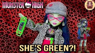 Monster High Ghoulia Yelps G3 Doll Review